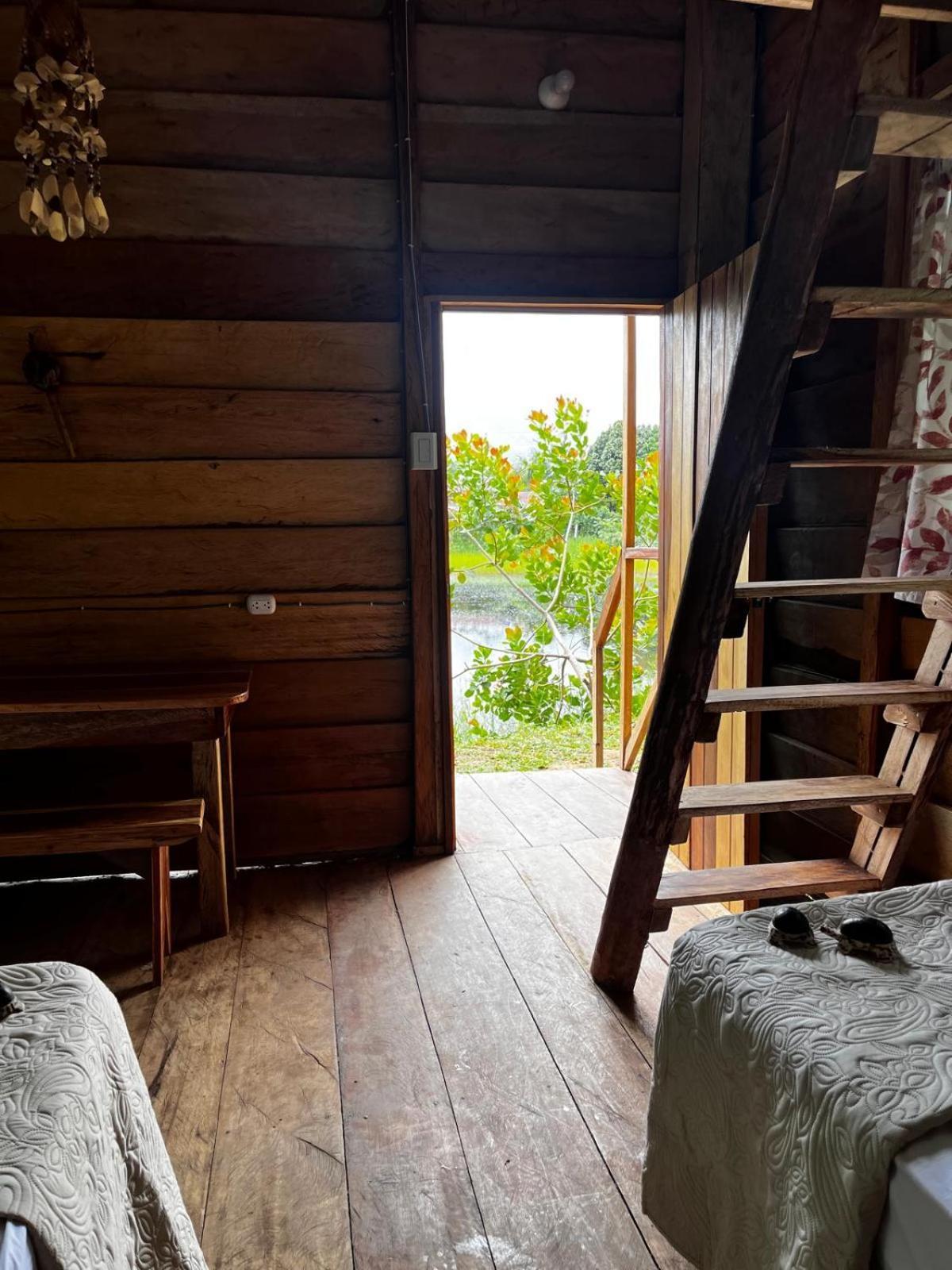 Purachata Ecolodge อีกีโตส ภายนอก รูปภาพ