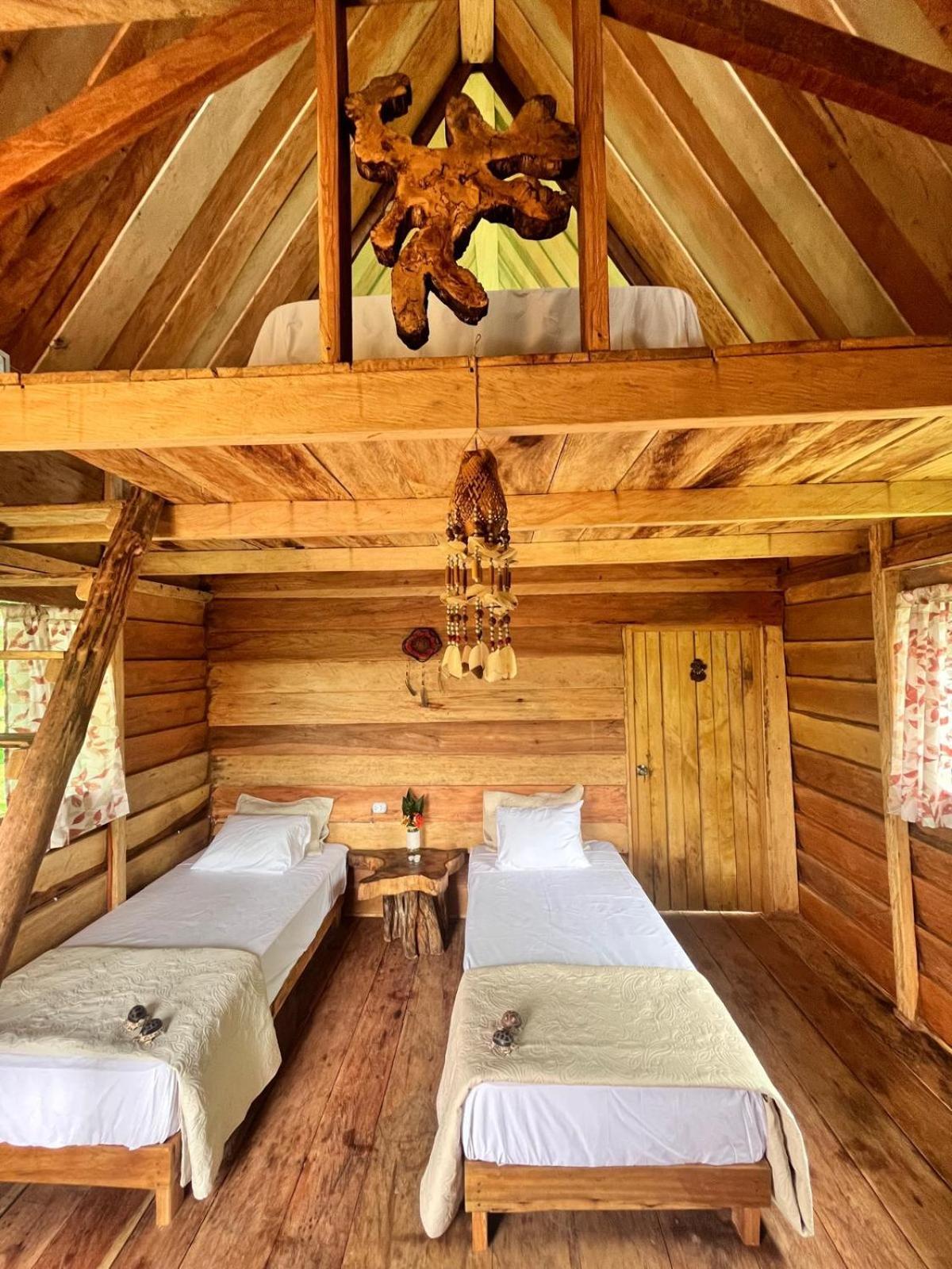 Purachata Ecolodge อีกีโตส ภายนอก รูปภาพ