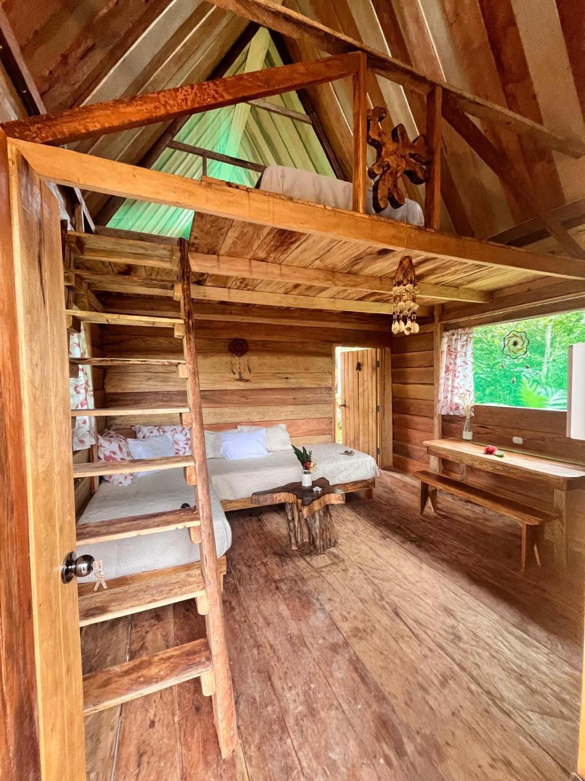 Purachata Ecolodge อีกีโตส ภายนอก รูปภาพ