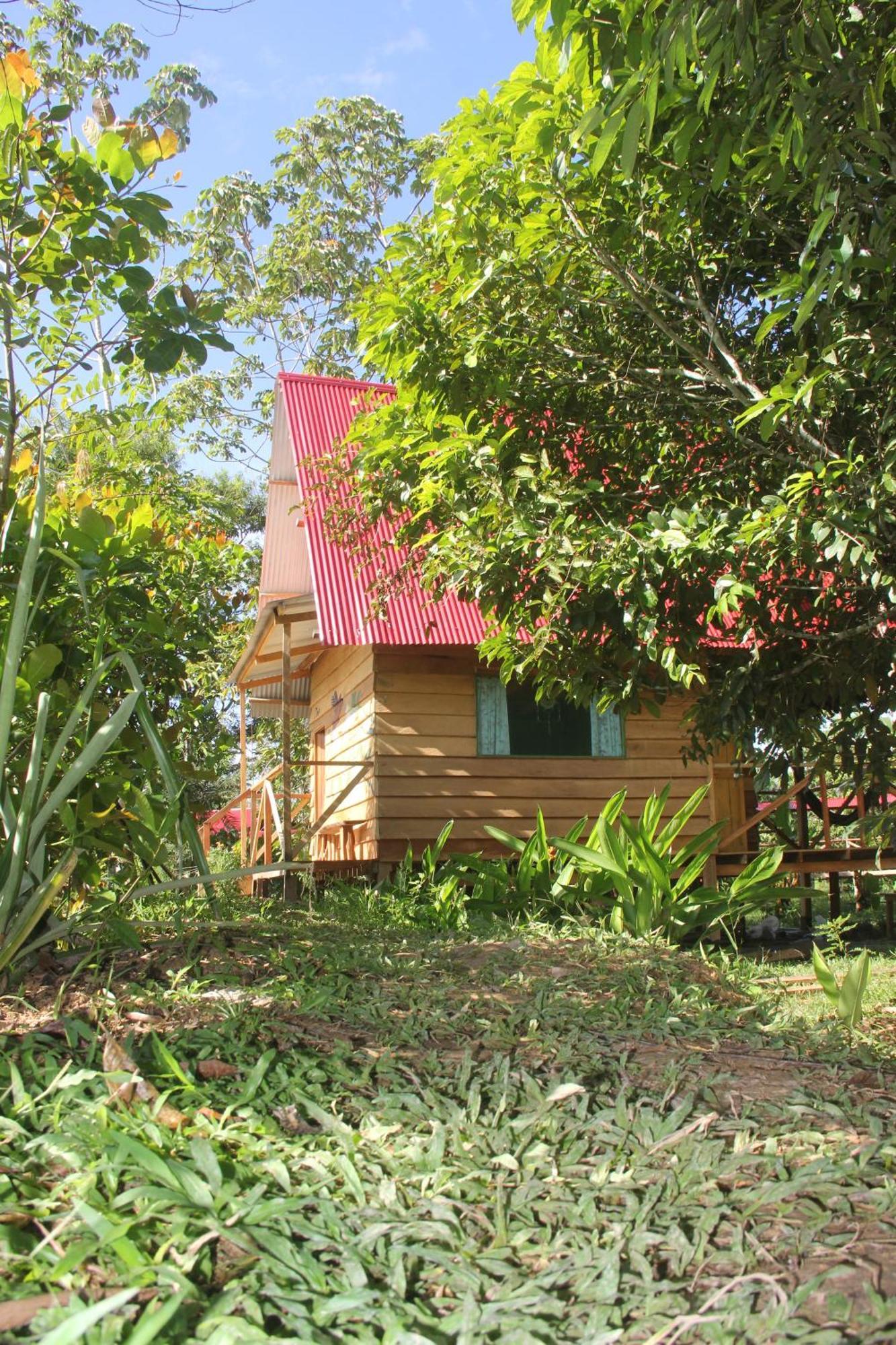 Purachata Ecolodge อีกีโตส ภายนอก รูปภาพ