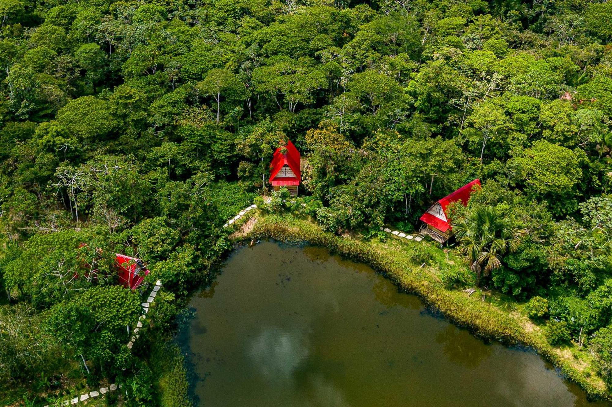 Purachata Ecolodge อีกีโตส ภายนอก รูปภาพ