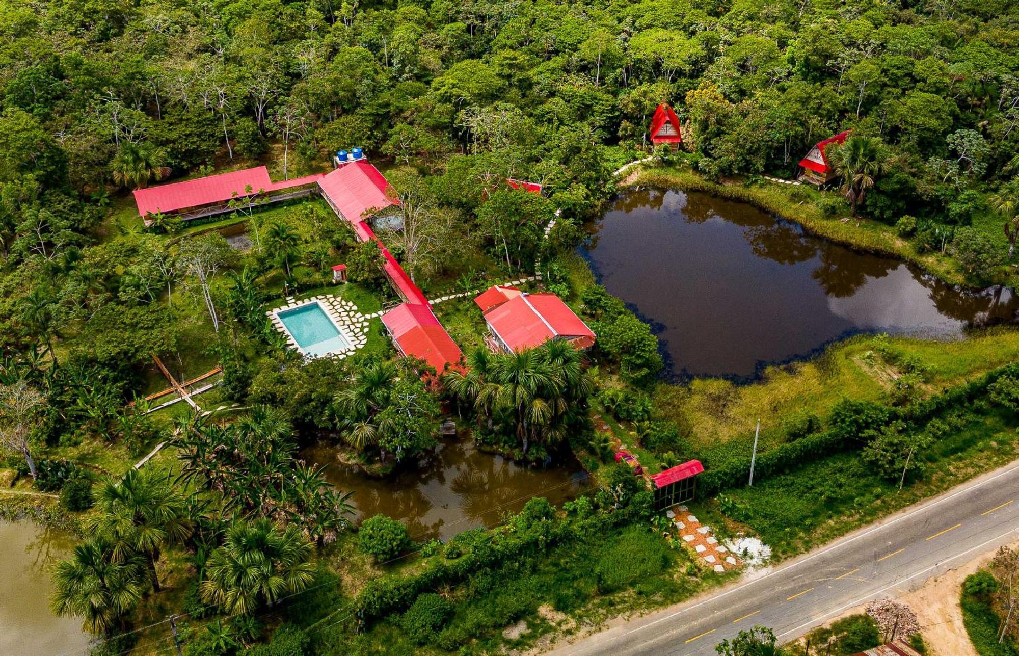 Purachata Ecolodge อีกีโตส ภายนอก รูปภาพ